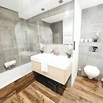 Ideal Base 2br W Balcony&parking * 卢森堡