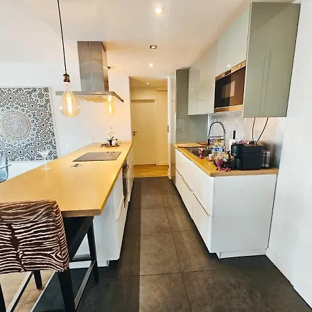 Ideal Base 2br W Balcony&parking דירה